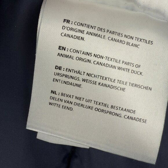 NEW 👌 QUARTZ Co. NWOT Champlain Forward Hooded Down Navy Blue Puffer Parka XS - Picture 16 of 16